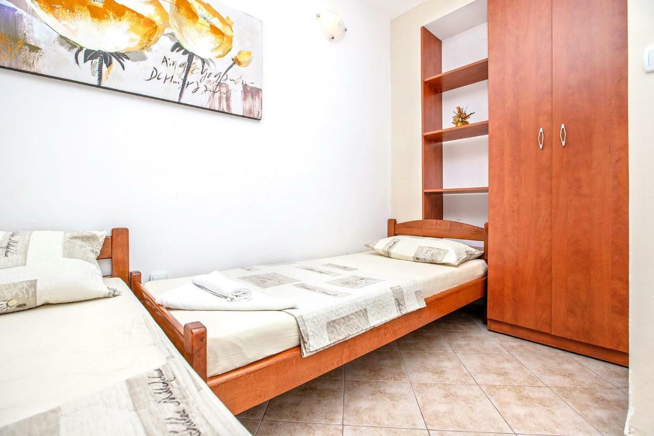 Apartments Villa Popovic Kotor Exterior photo